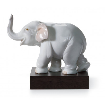 Статуетка Щасливе слоненя Lladro 01008036